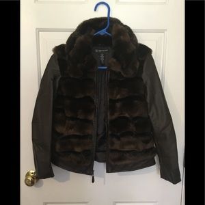 Luxurious small faux fur brown jacket